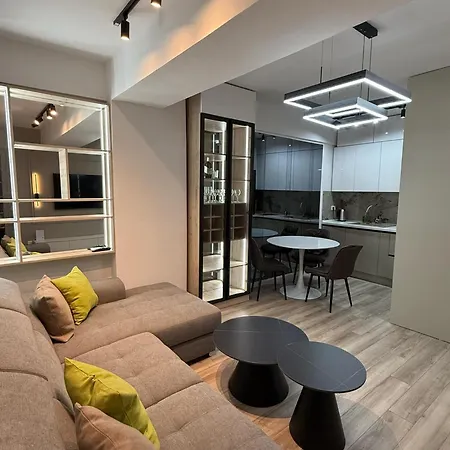 Apartment New Modern One Bedroom Julija *