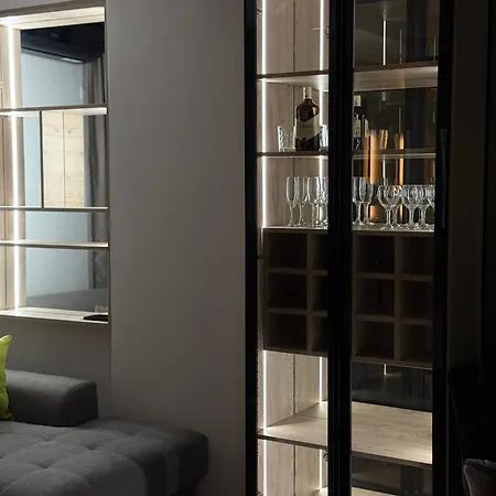 Apartment New Modern One Bedroom Julija